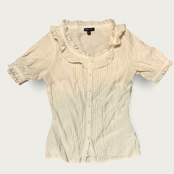 BCBGMaxAzria Women’s Cream Lightweight Semi-Sheer Ruffle Neck Button Down Top S - Picture 4 of 12